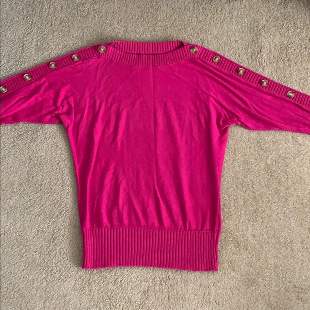 The limited women’s knits